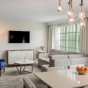 Deluxe One-Bedroom Villa